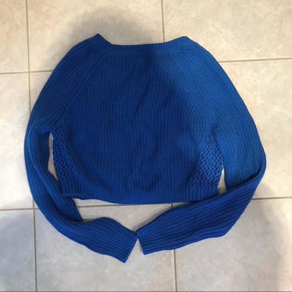 Express blue cropped cable knit sweater - Picture 5 of 5